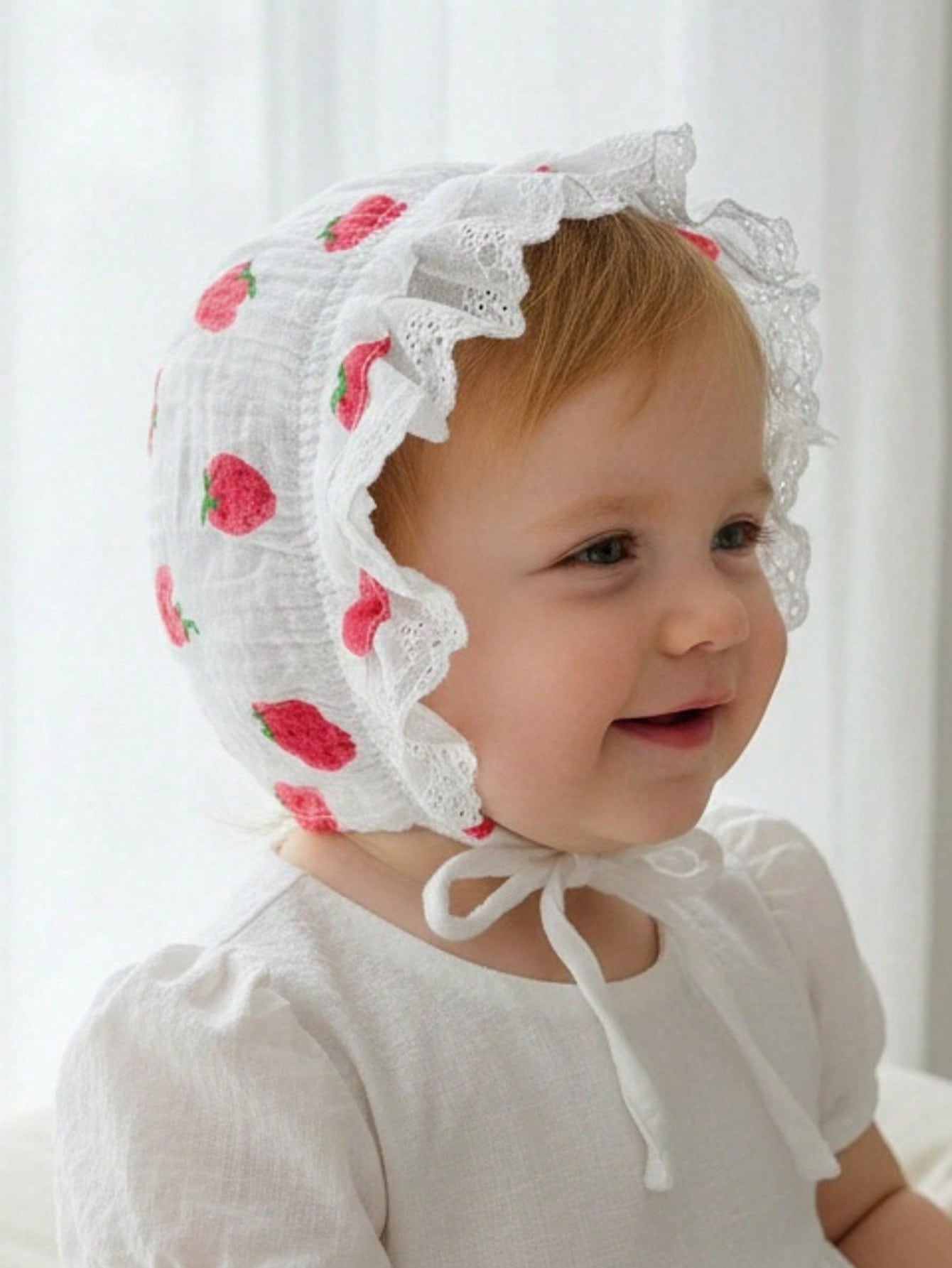 1 Peça Touca Vintage de Renda  - Embroidery Embellishments avaliação e preço